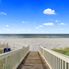Beach Access with Elevator & FREE Activities!!