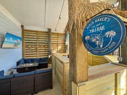 8BR Group Retreat | Pool, Tiki Bar & Mini Golf - Image 4