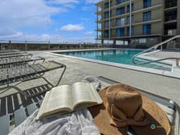 Beachfront Corner Condo with Pool Access & FREE ACTIVITIES - Image 5