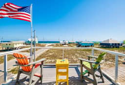 Beachside Retreat - Pet Friendly with $400 Free Activities! - Image 2