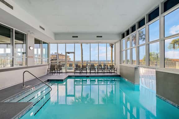 Beachfront Condo Free Activities Splash Pad - Image 1