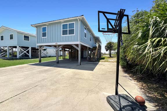 Bungalow by the Beach | $400 FREE ACTIVITIES! - Image 1
