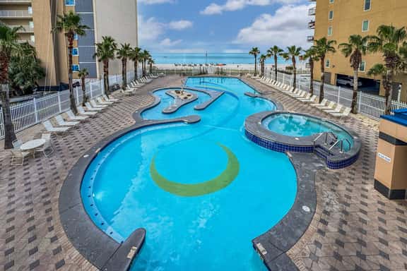 Crystal Tower | Free Activities | Beach | Pools - Image 1