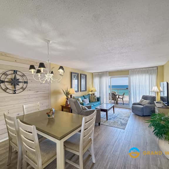 Driftwood Towers 4H - Beachfront - Image 1