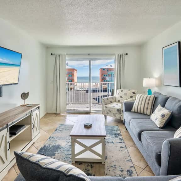 BEACHFRONT | HEATED POOL | $400 FREE ACTIVITIES - Image 1