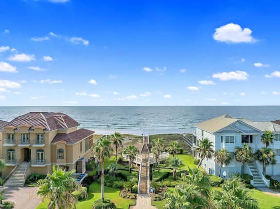 Beach Access with Elevator & FREE Activities!! - Image 4