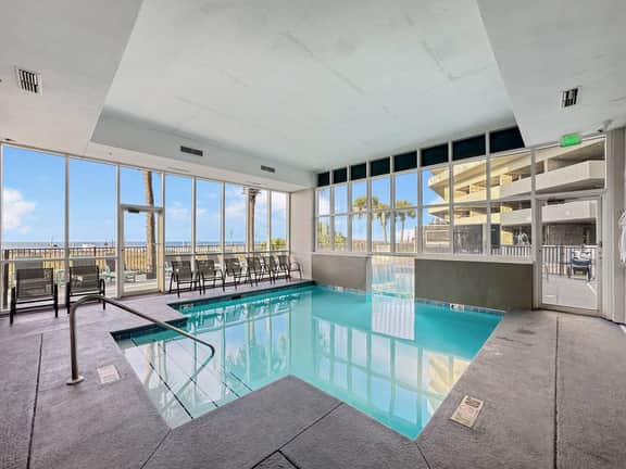 Beachfront Condo Free Activities Splash Pad - Image 5