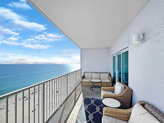 Beachfront Condo Free Activities Splash Pad - Image 4