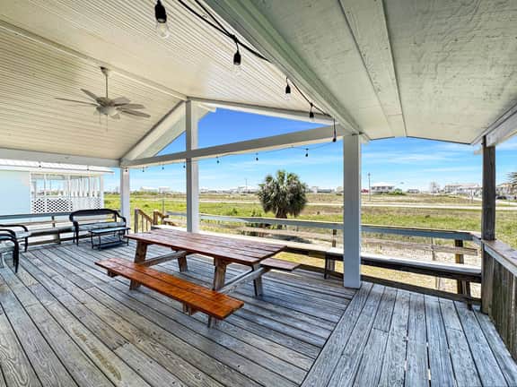 Bungalow by the Beach | $400 FREE ACTIVITIES! - Image 2