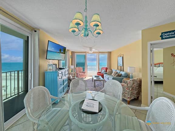 Beachfront Corner Condo with Pool Access & FREE ACTIVITIES - Image 4