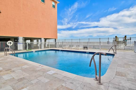 BEACHFRONT | HEATED POOL | $400 FREE ACTIVITIES - Image 3