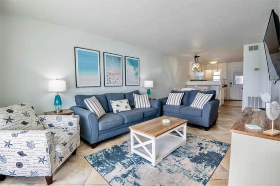 BEACHFRONT | HEATED POOL | $400 FREE ACTIVITIES - Image 2